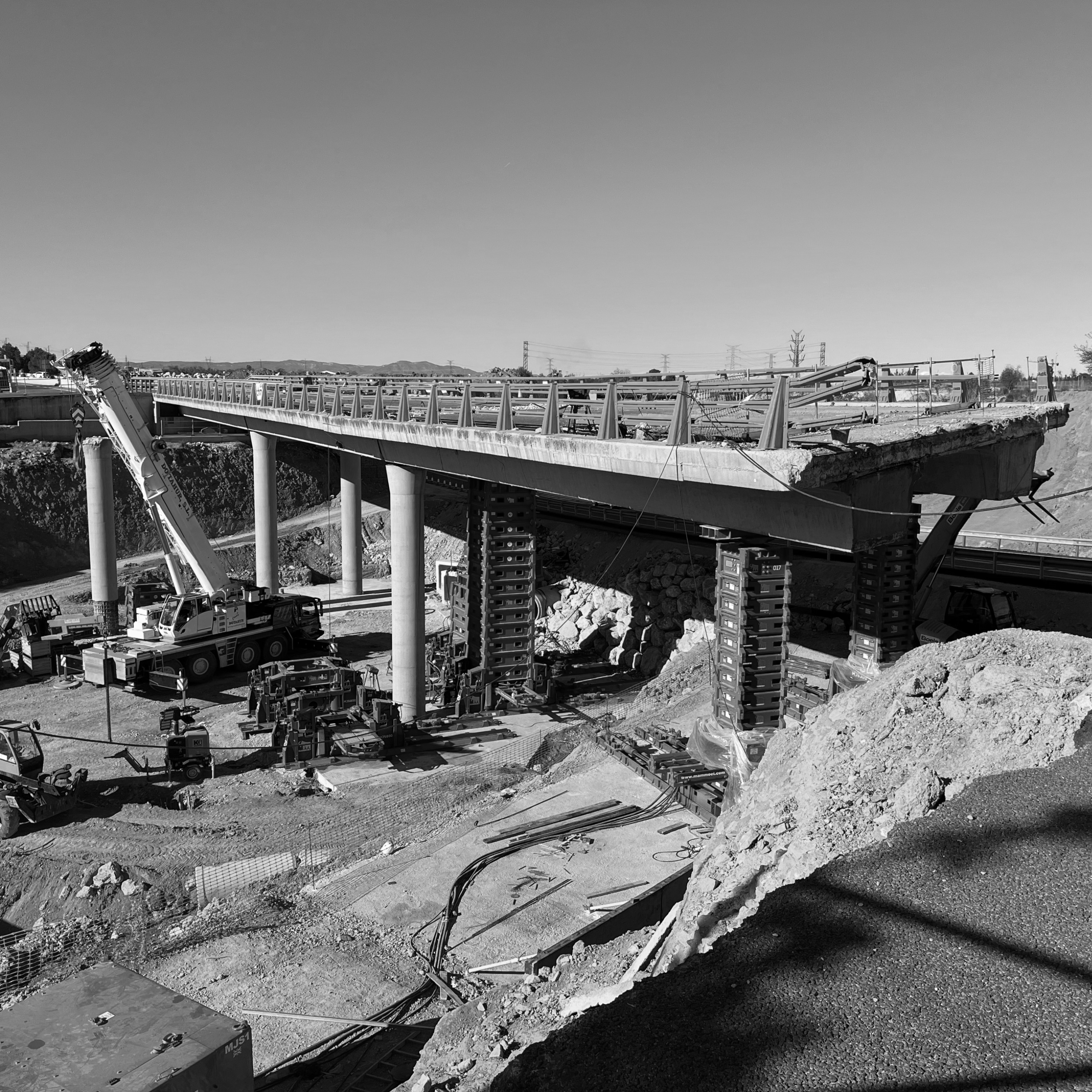 Puente de la CV-36 sobre el barranco del Poyo
